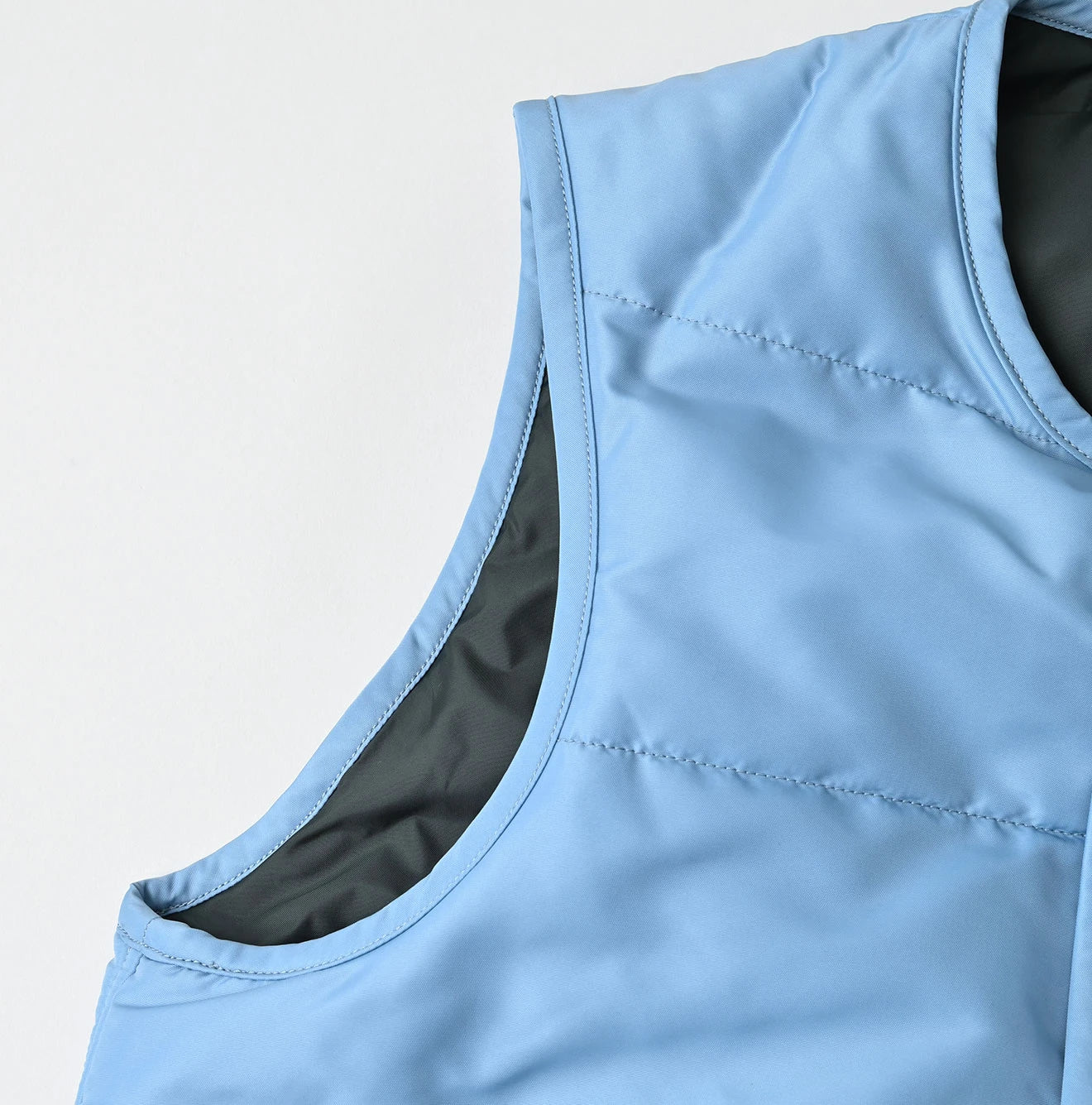 Nylon Quilting 908 Crew Vest