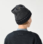 Shetland Tweed Knit Cap Female Model
