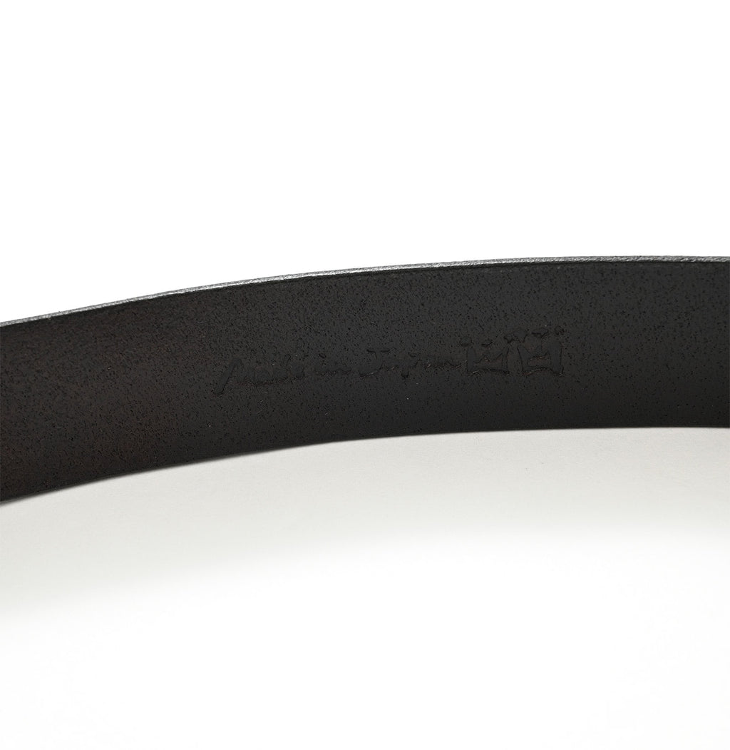 45 Star Vintage Leather Belt Detail
