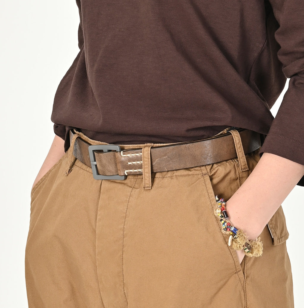 45 Star Vintage Leather Belt Female Model