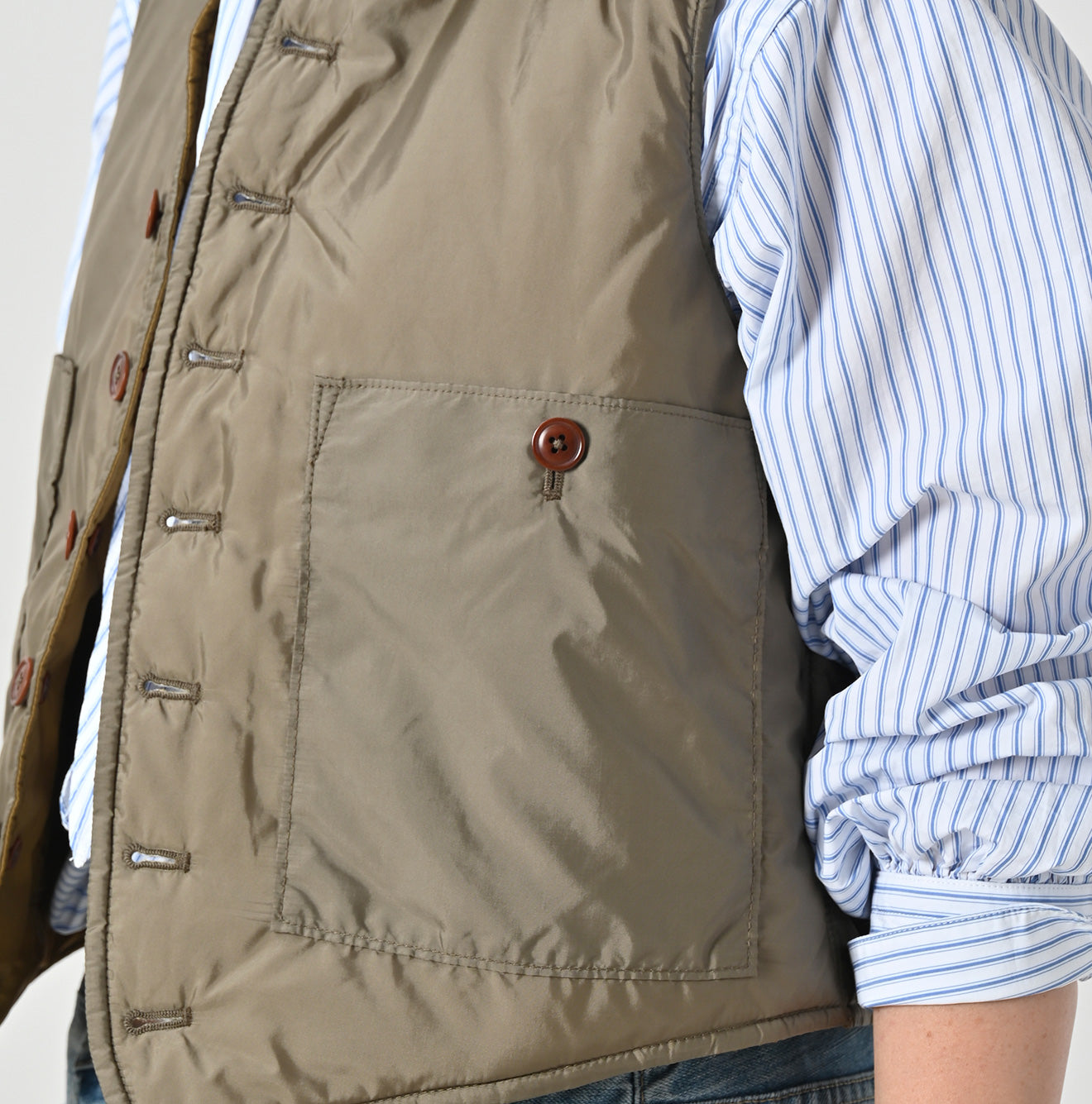 Nylon 908 Quilting Vest Detail