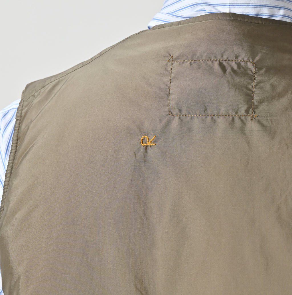 Nylon 908 Quilting Vest Detail