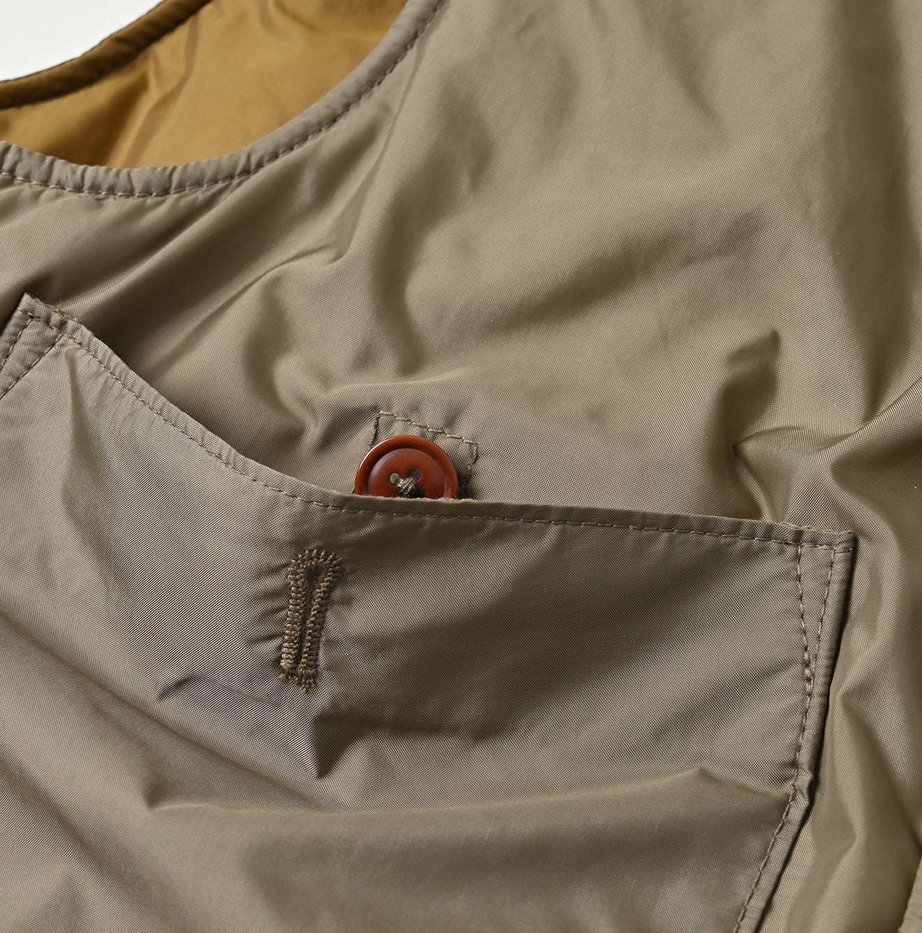 Nylon 908 Quilting Vest Detail