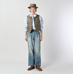 Nylon 908 Quilting Vest Female Model