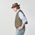 Nylon 908 Quilting Vest Female Model