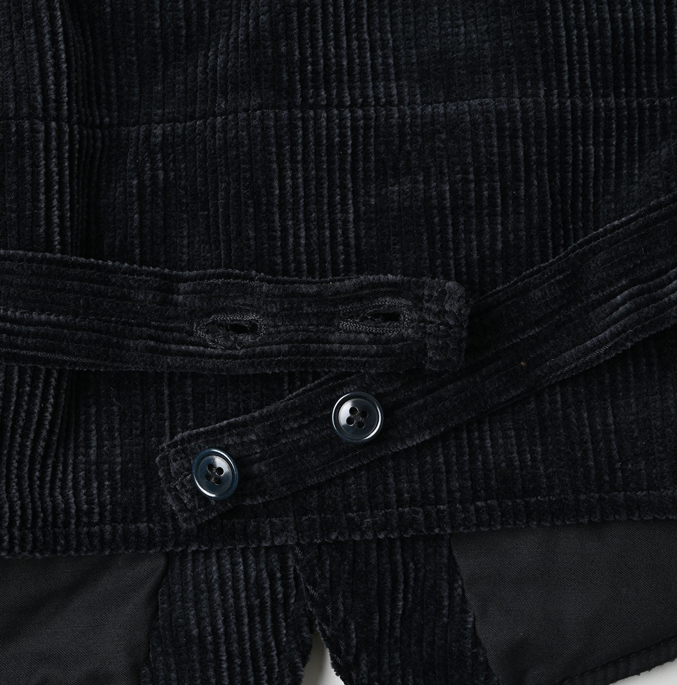 Selvage Corduroy 908 Nîmes Vest Detail