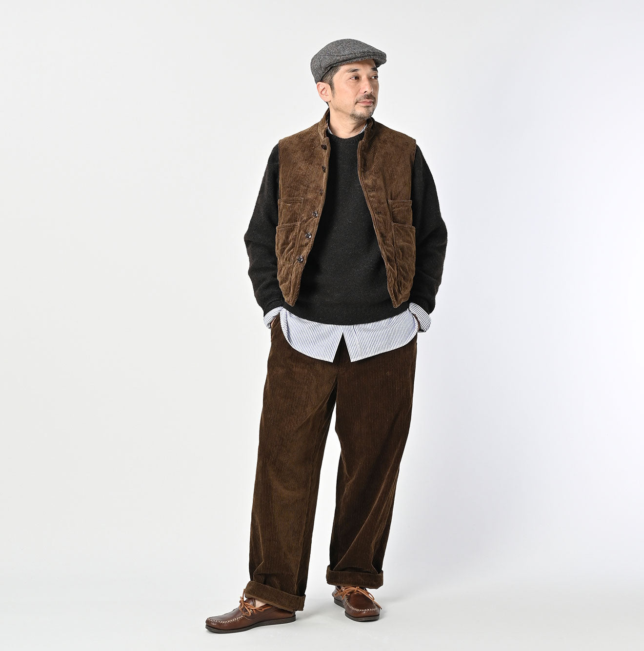 Selvage Corduroy 908 Nîmes Vest Male Model