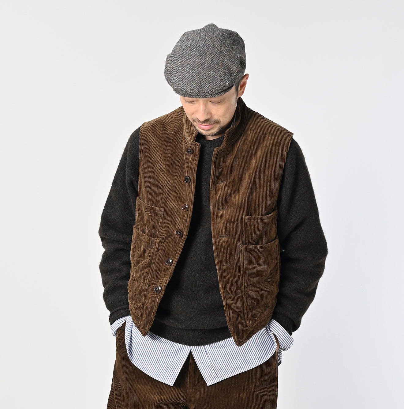 Selvage Corduroy 908 Nîmes Vest Male Model