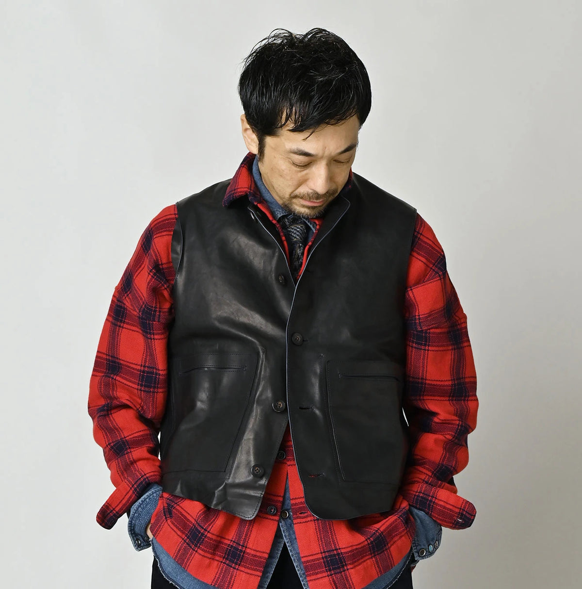 Horse Leather 908 Crew Vest