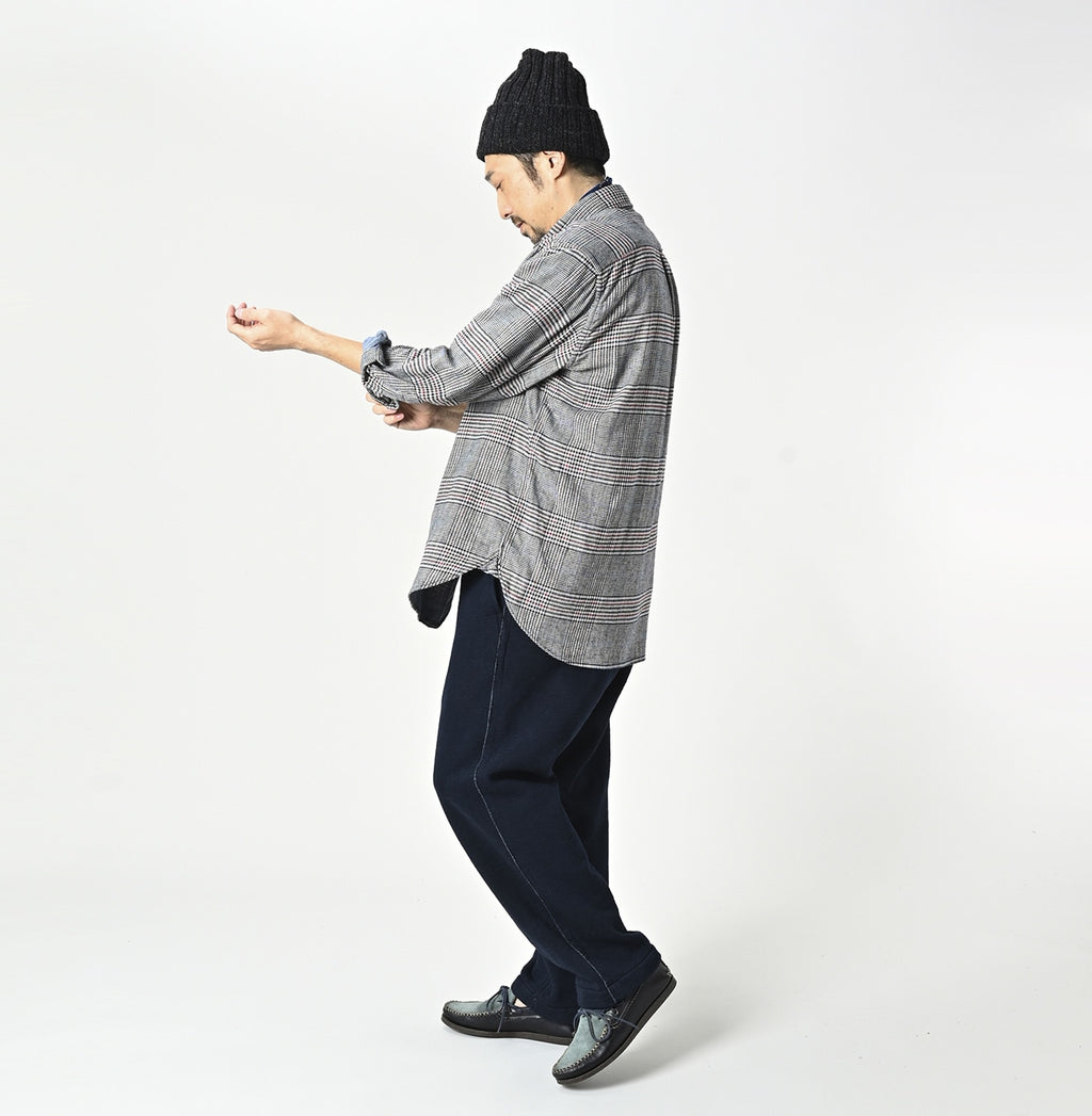Double Woven 908 Loafer Button Down Shirt Male Model
