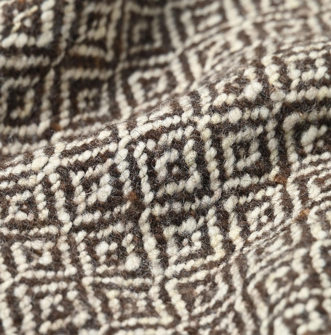 Kardo Himalayan Wool Poncho Detail