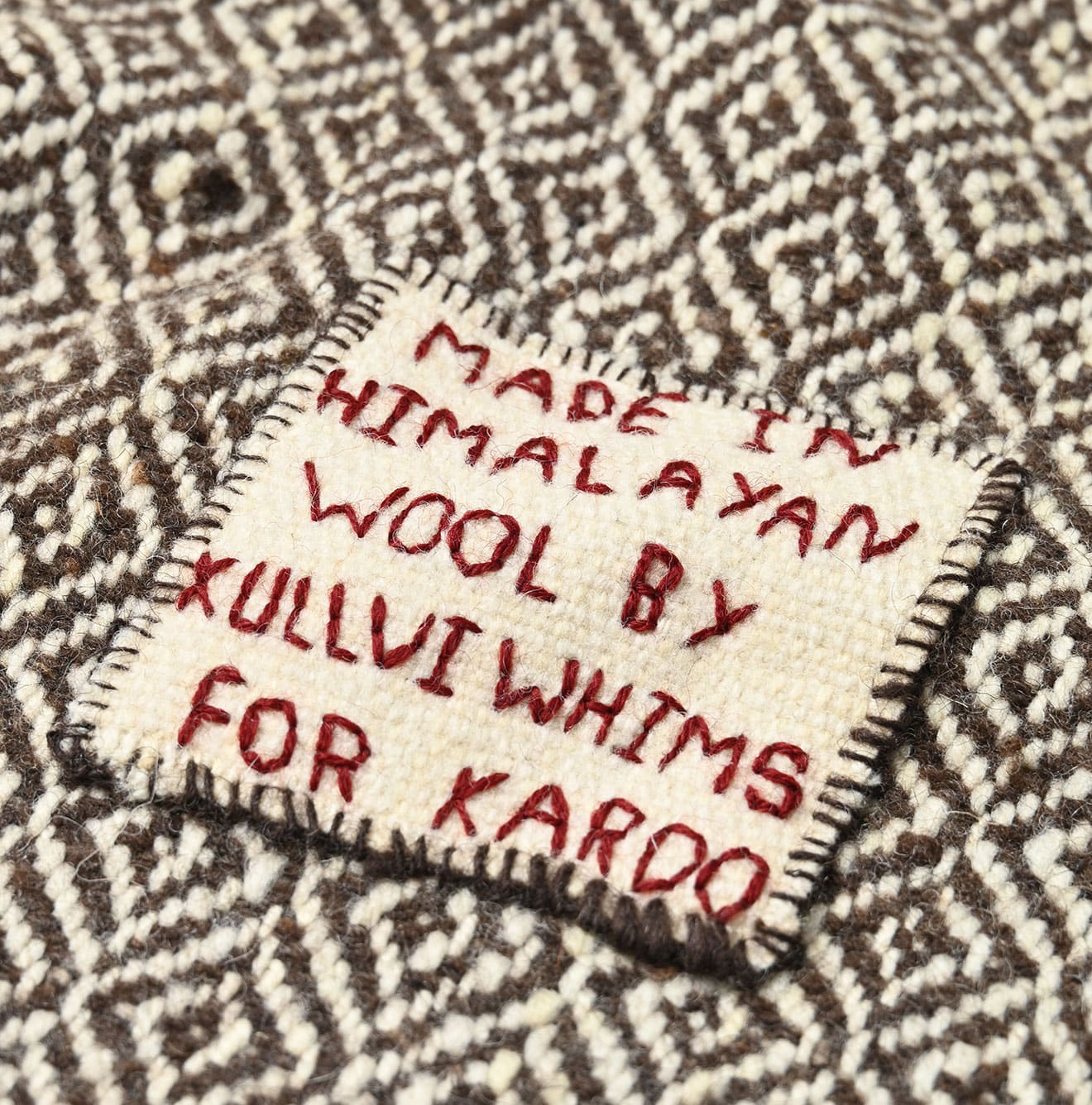 Kardo Himalayan Wool Poncho Detail
