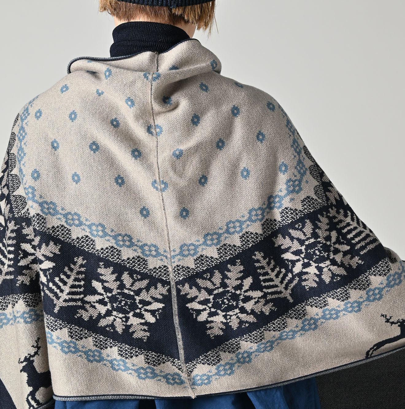 Indigo Snow Pattern Supima Cotton Stole Detail