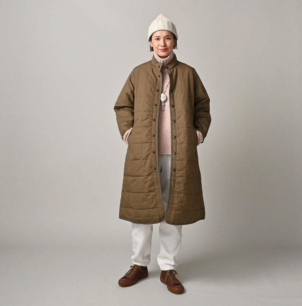 Weather 908 Quilting Coat Female Model