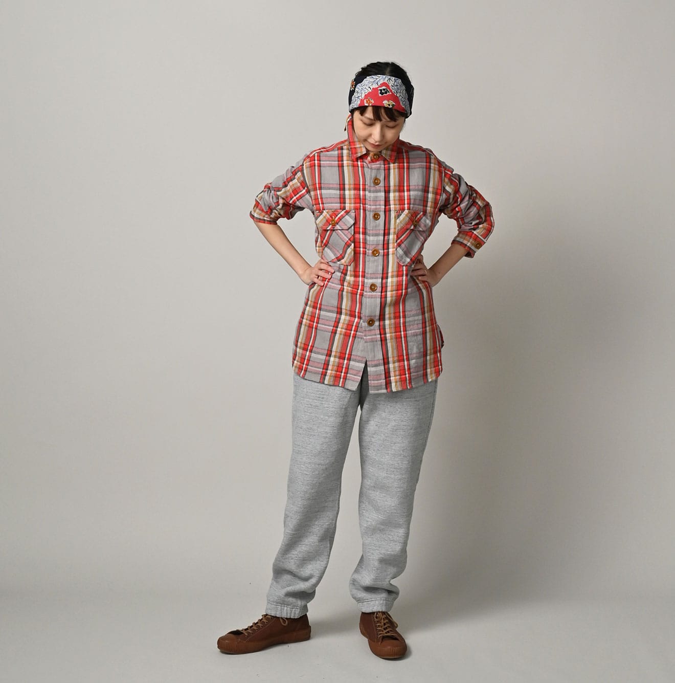 Zakkuri Indian Flannel 908 Over Shirt Female Model