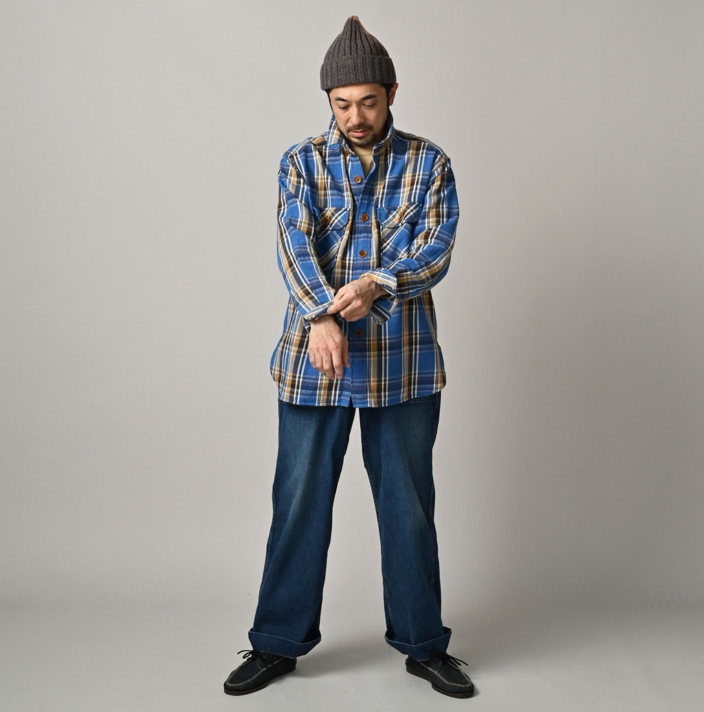 Zakkuri Indian Flannel 908 Over Shirt Male Model