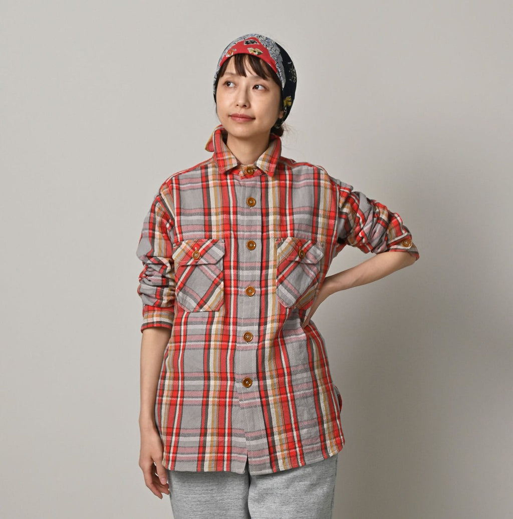 Zakkuri Indian Flannel 908 Over Shirt Female Model