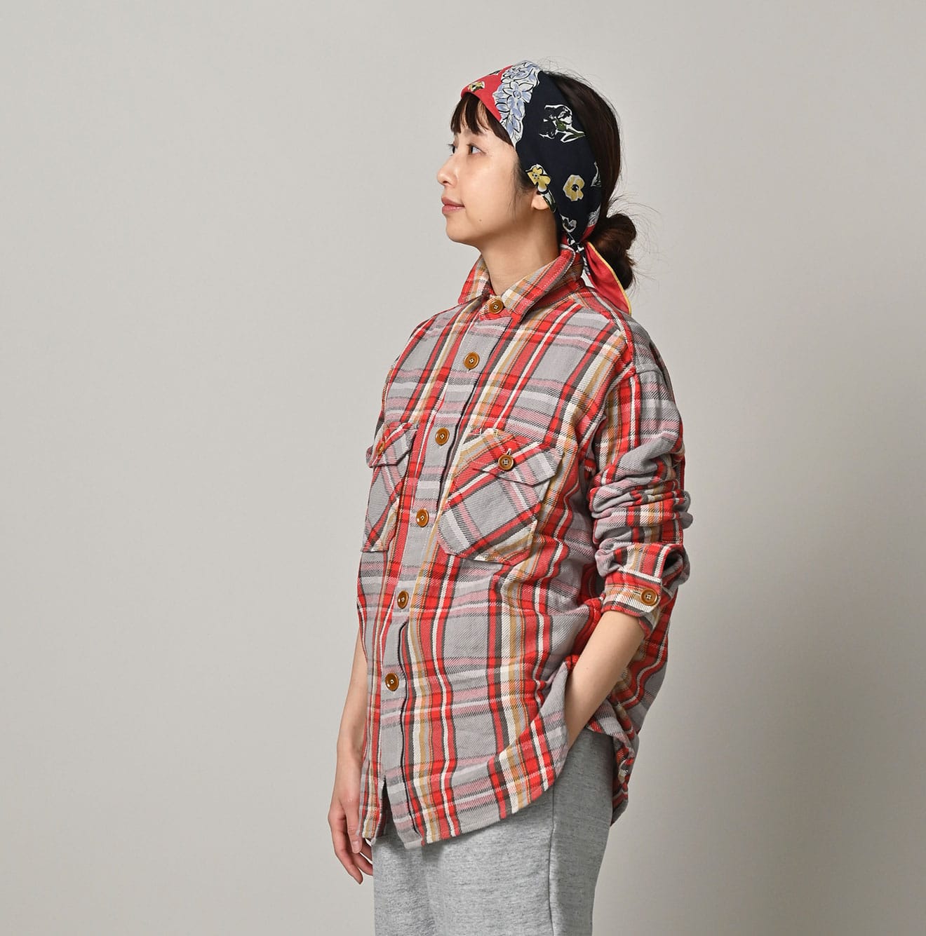 Zakkuri Indian Flannel 908 Over Shirt Female Model