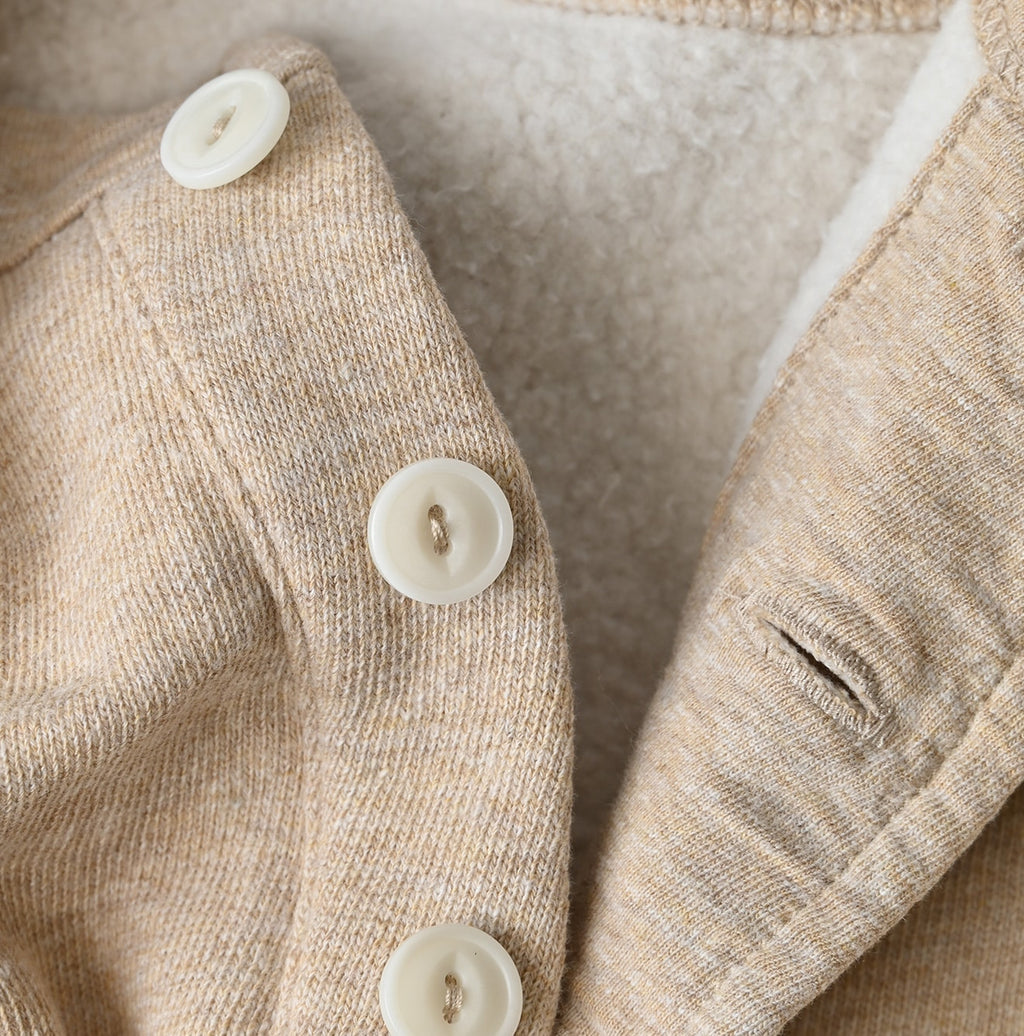 Top Urake 908 Henley Detail
