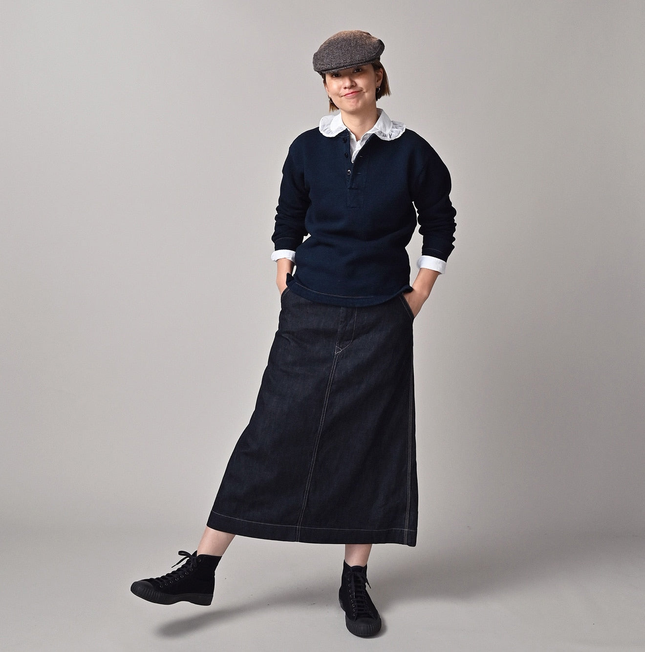 Indigo Urake 908 Henley Female Model