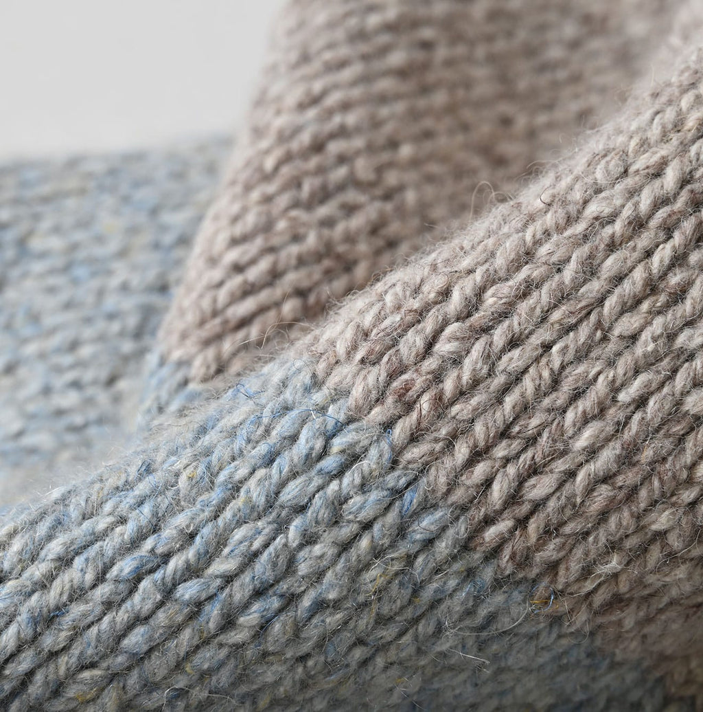 Cashmere Linen Muffler Detail
