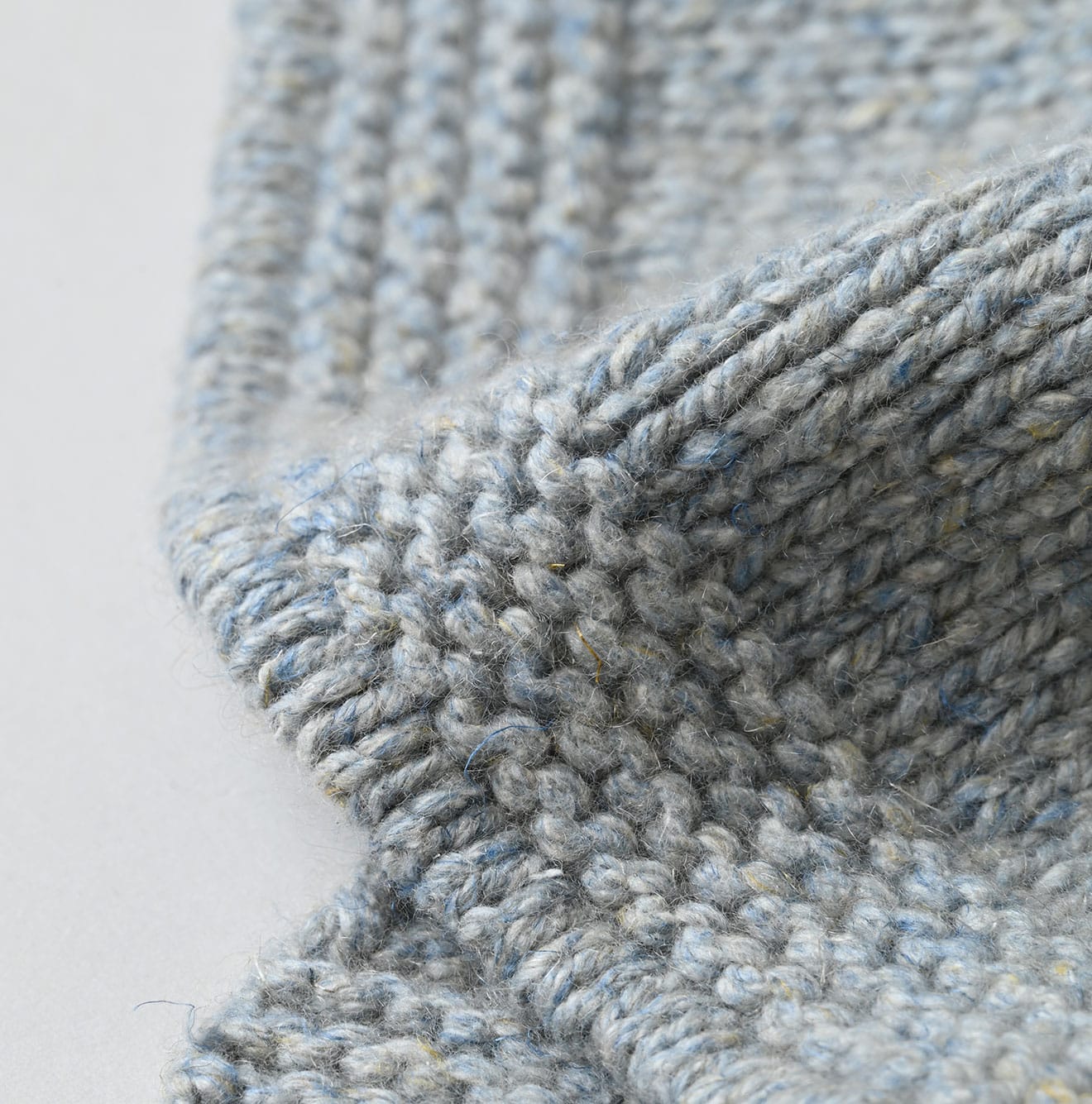 Cashmere Linen Muffler Detail