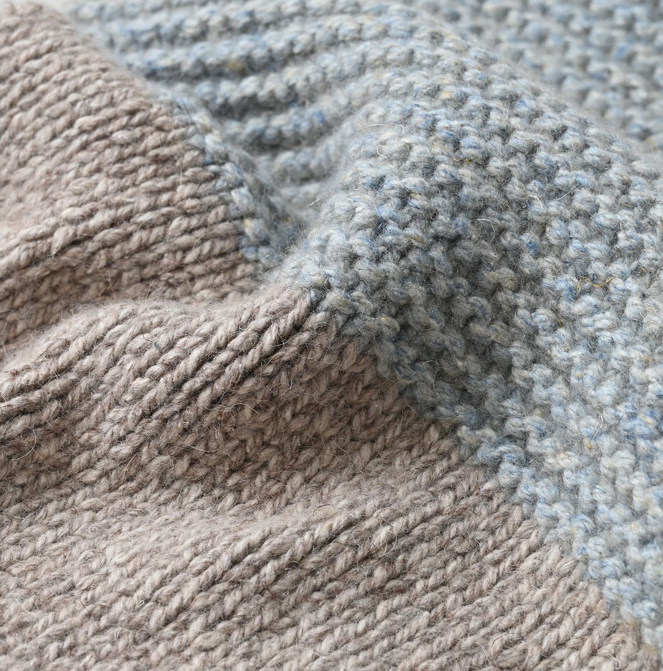 Cashmere Linen Muffler Detail