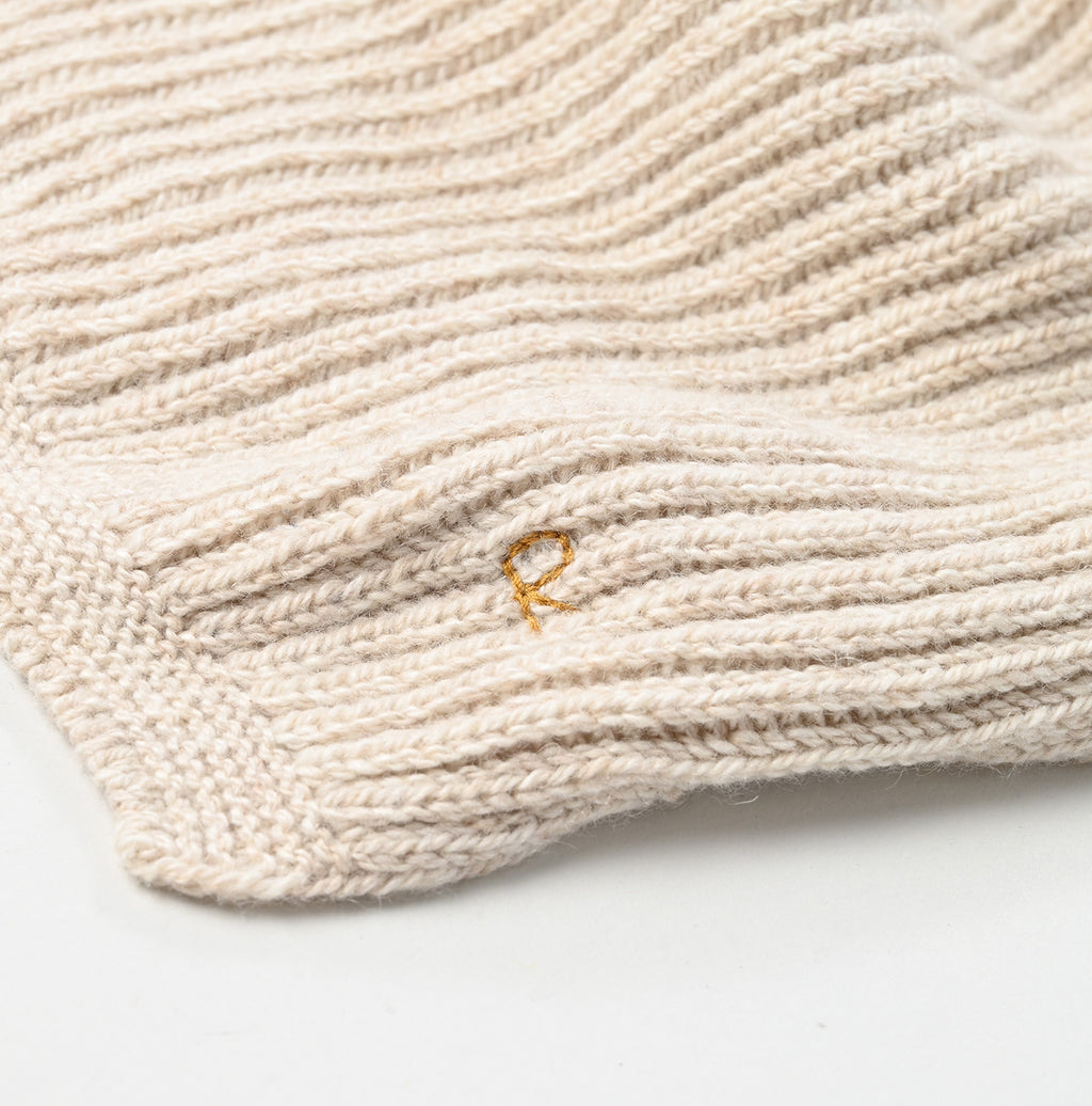 Cashmere Waffle Long Muffler Detail
