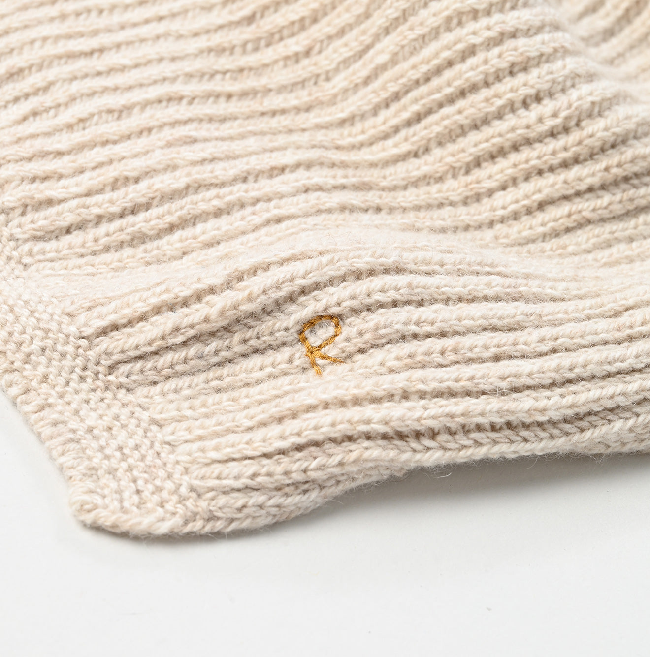 Cashmere Waffle Long Muffler Detail