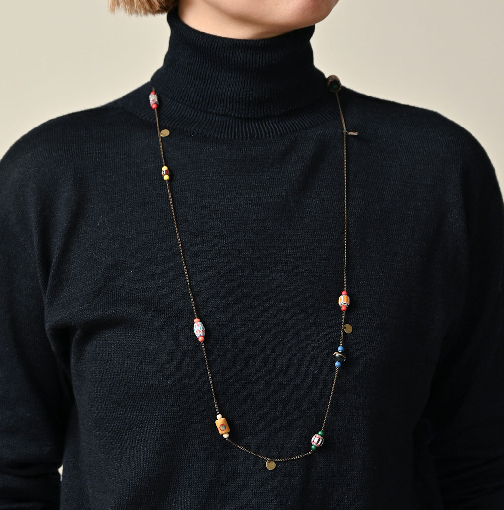 Glass Beads Necklace Female Model