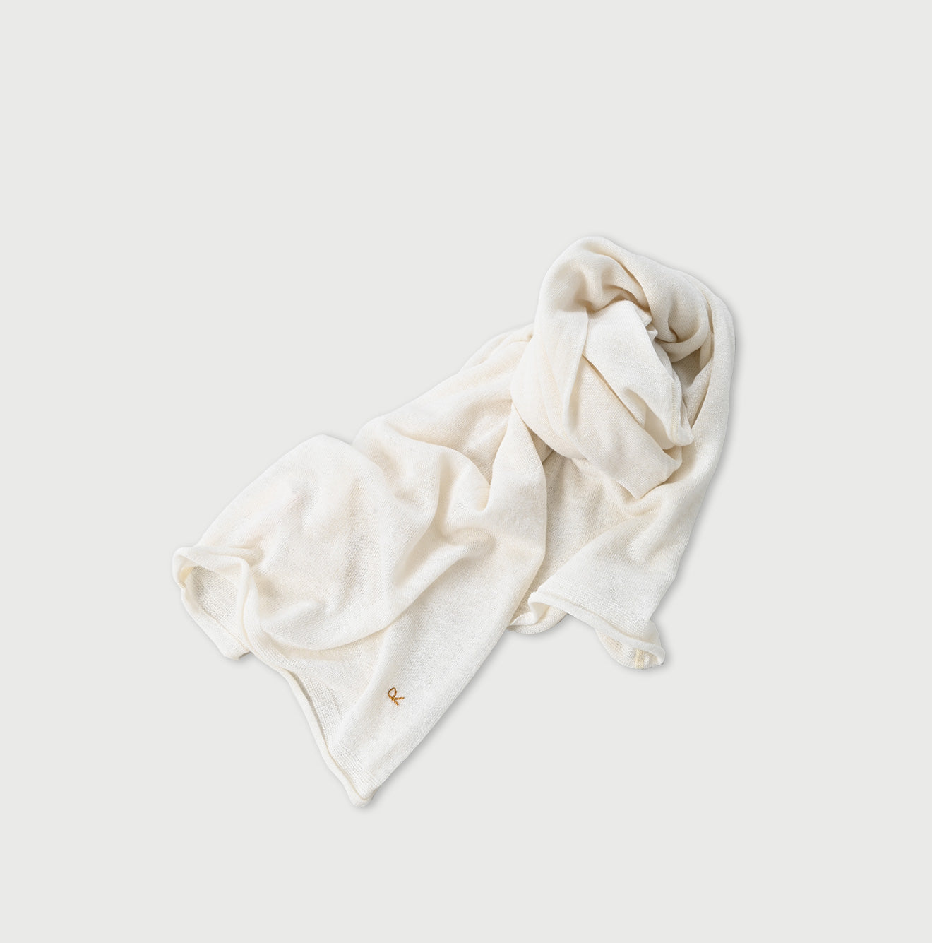 Plant Dyed Cashmere Super Gauze Muffler Off White