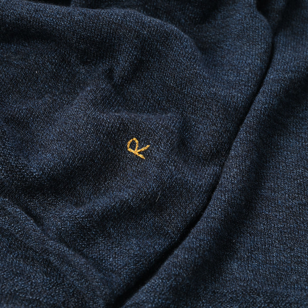 Plant Dyed Cashmere Super Gauze Muffler Detail